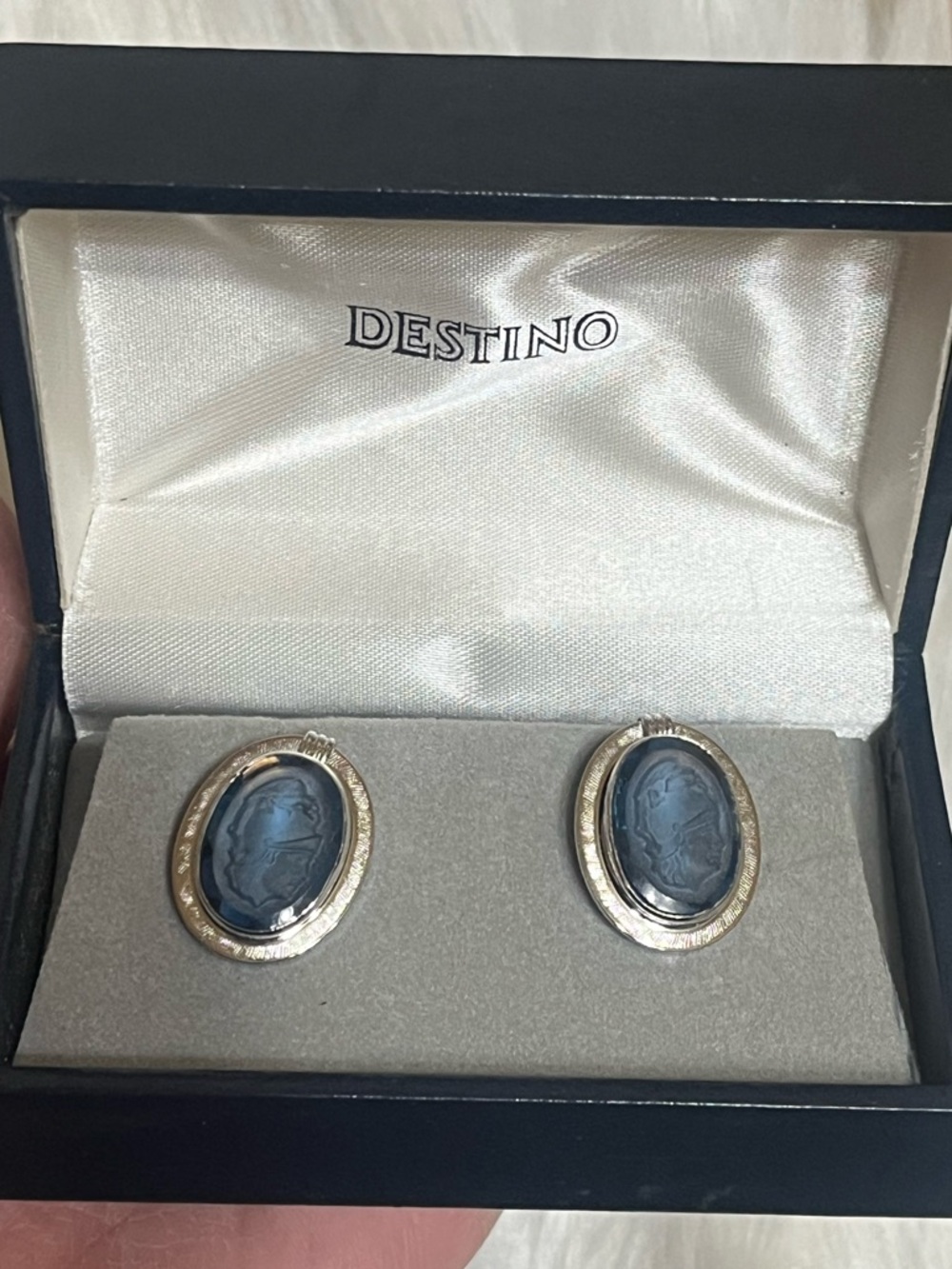 Destino Sterling Gladiator Cameo Cuff Links